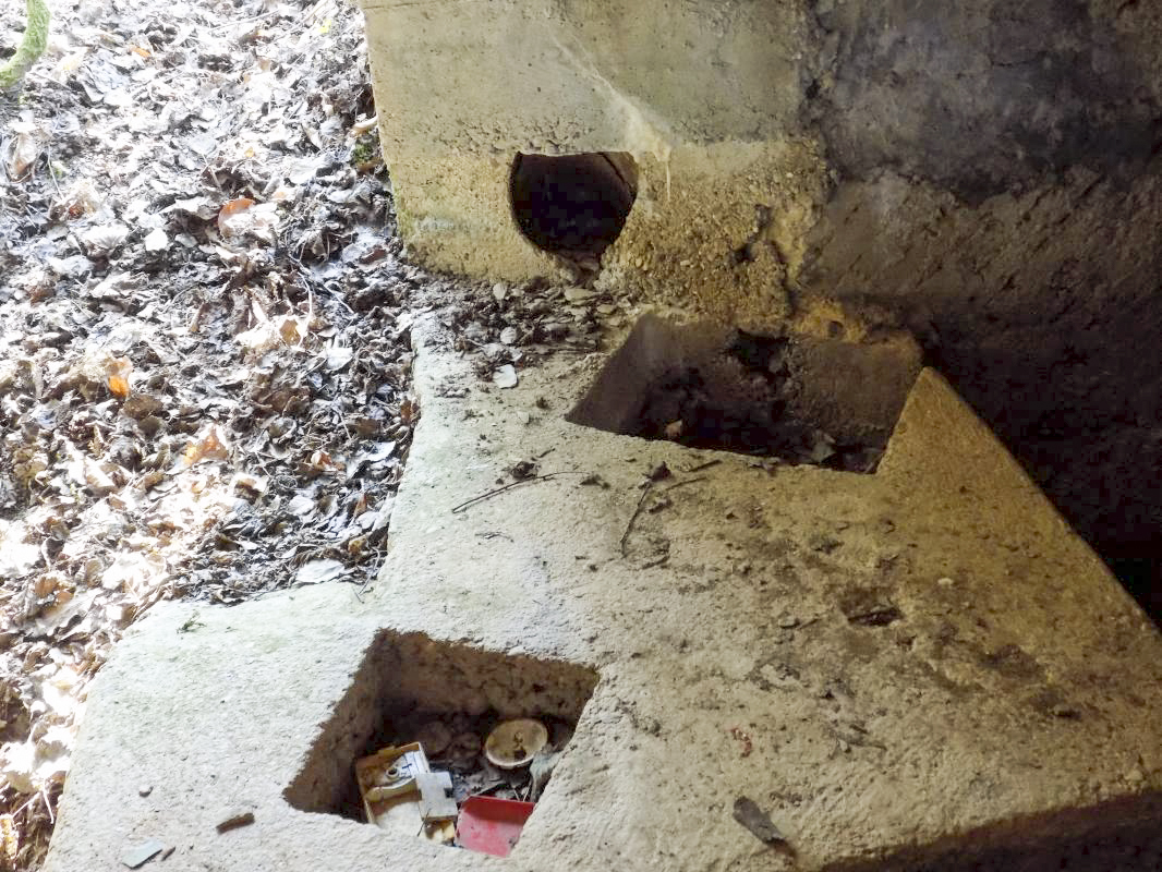 Ligne Maginot - BA89 - MOULIN LACAILLE - (Blockhaus pour canon) - Facilité pour deux types de canon AC - R Tucker