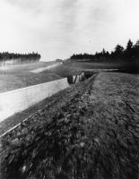 Ligne Maginot - HOCHWALD (FOSSé ANTICHAR DU) - (Obstacle antichar) - Construction du fossé
Vue du fossé et de la casemate C2