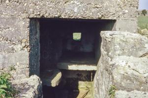 Ligne Maginot - RUISSEAU 6 - (Blockhaus pour arme infanterie) - L'entrée
Un peut distinguer deux supports