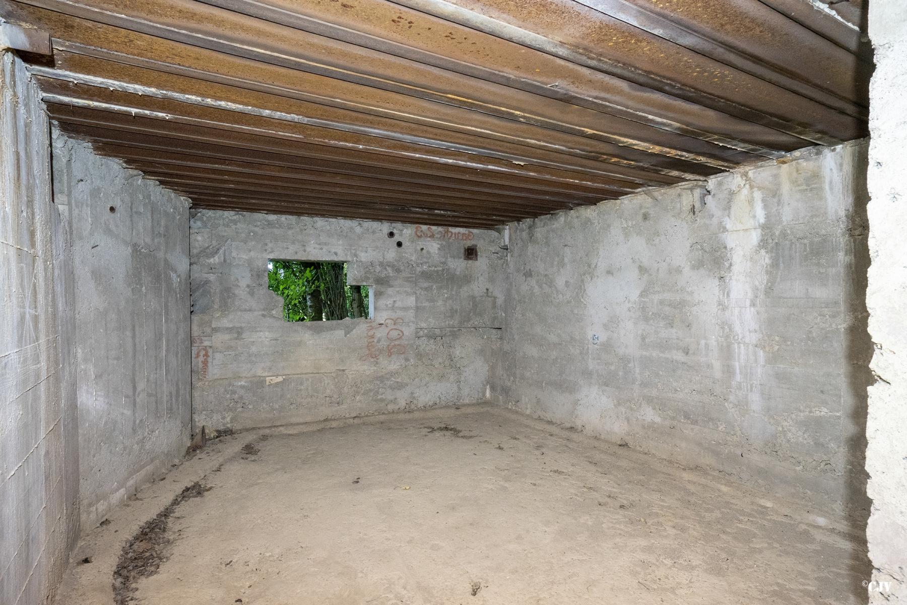 Ligne Maginot - C1 - LES ESSARTS - (Casemate d'infanterie - Double) - Chambre de tir - Lia VERMEULEN