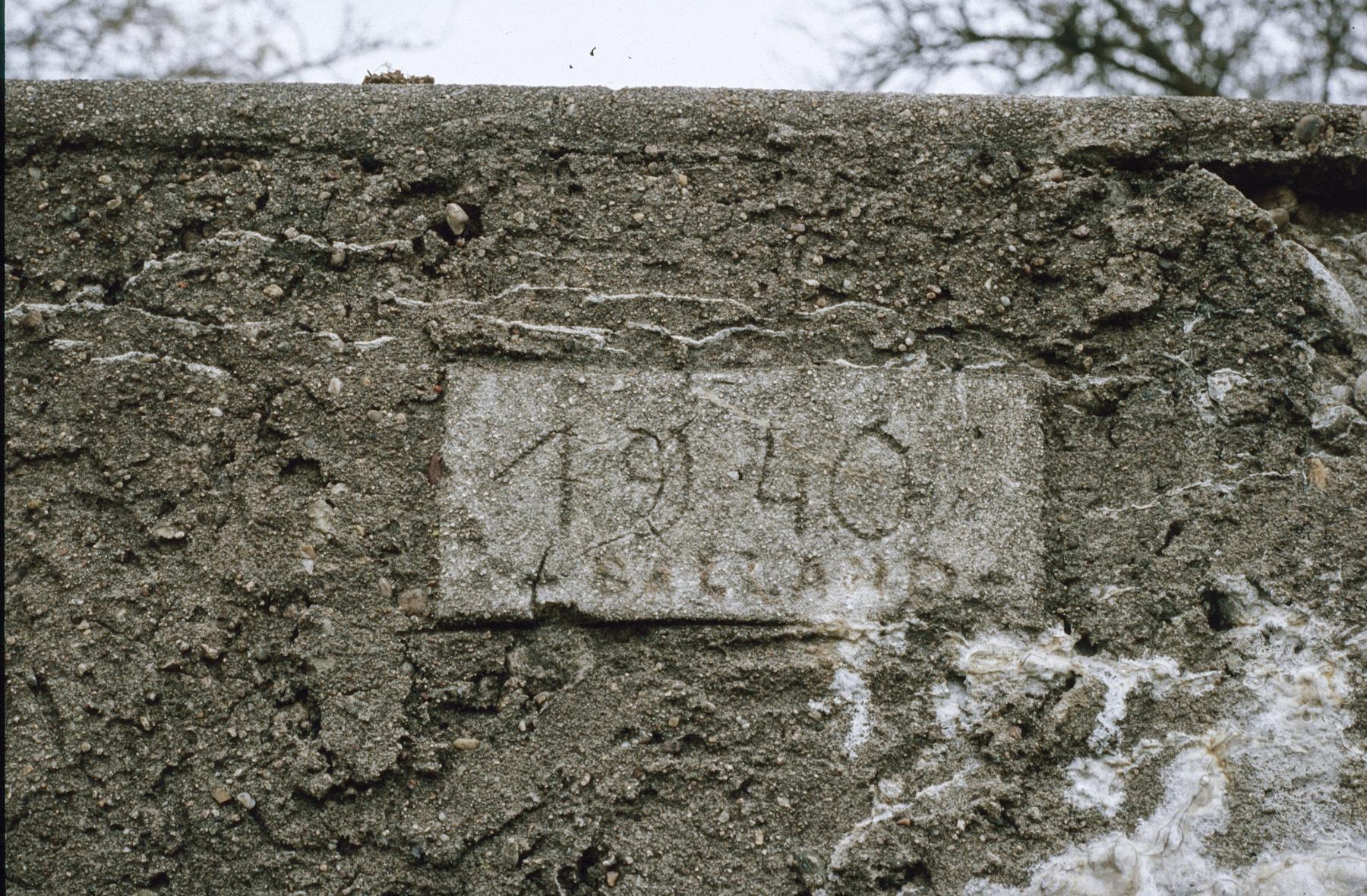 Ligne Maginot - BIDING EST 2 - (Blockhaus pour canon) - Au dessus de l'entrée - MANSUY Michel