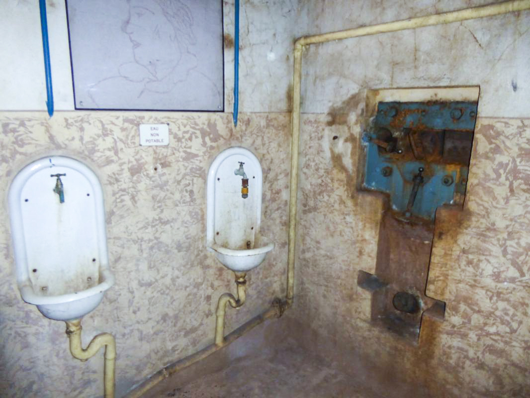 Ligne Maginot - BOCKANGE - X31 (QUARTIER VALMUNSTER - I/162°RIF) - (Abri) -  -  ELLENA-CUNY
