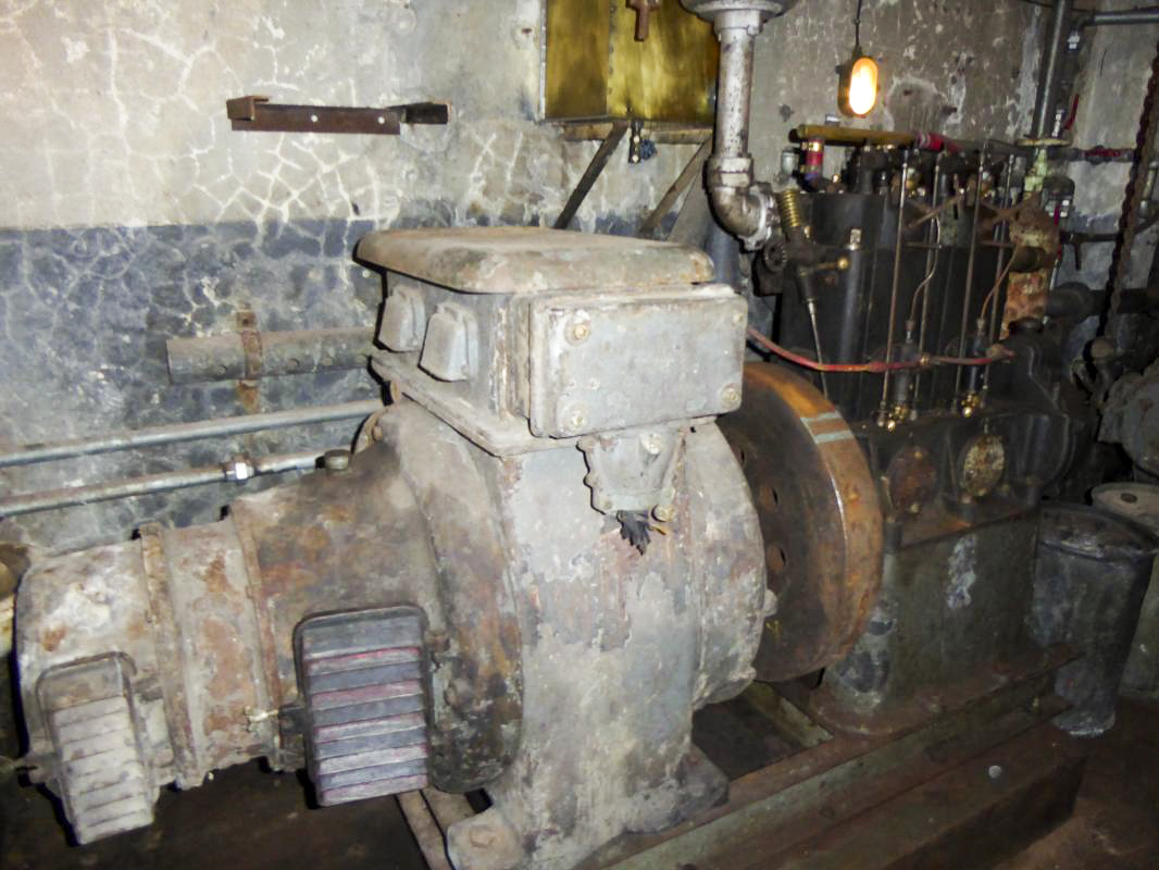 Ligne Maginot - BOCKANGE - X31 (QUARTIER VALMUNSTER - I/162°RIF) - (Abri) -  -  ELLENA-CUNY