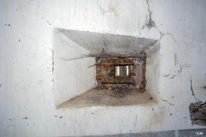 Ligne Maginot - BOIS D'OTTONVILLE - BCA1 - (Casemate d'artillerie) - Chambre de tir gauche
Créneau de défense rapprochée