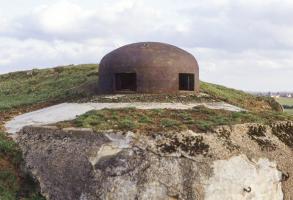 Ligne Maginot - CHENIERES EST - C12 - (Casemate d'infanterie - Double) - Cloche GFM ouest