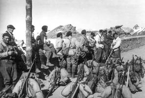 Ligne Maginot - REDOUTE RUINEE - (Ouvrage d'infanterie) - L'avant poste le 02 juillet 1940
L'armistice signé, l'équipage se prépare au départ