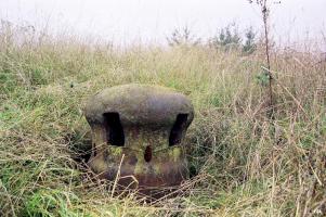 Ligne Maginot - AUMETZ - A7 - (Ouvrage d'infanterie) - Bloc 2
Champignon de prise d'air, le seul cuirassement rescapé de l'ouvrage