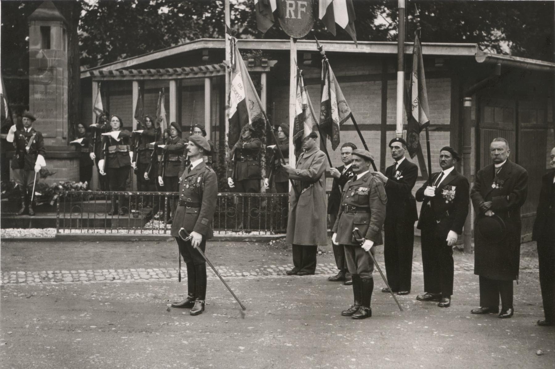 Ligne Maginot - 172° Régiment d'Infanterie de Forteresse (172° RIF) - Fête du 172ème Régiment d'infanterie de forteresse
Le Lt Col Chomerot