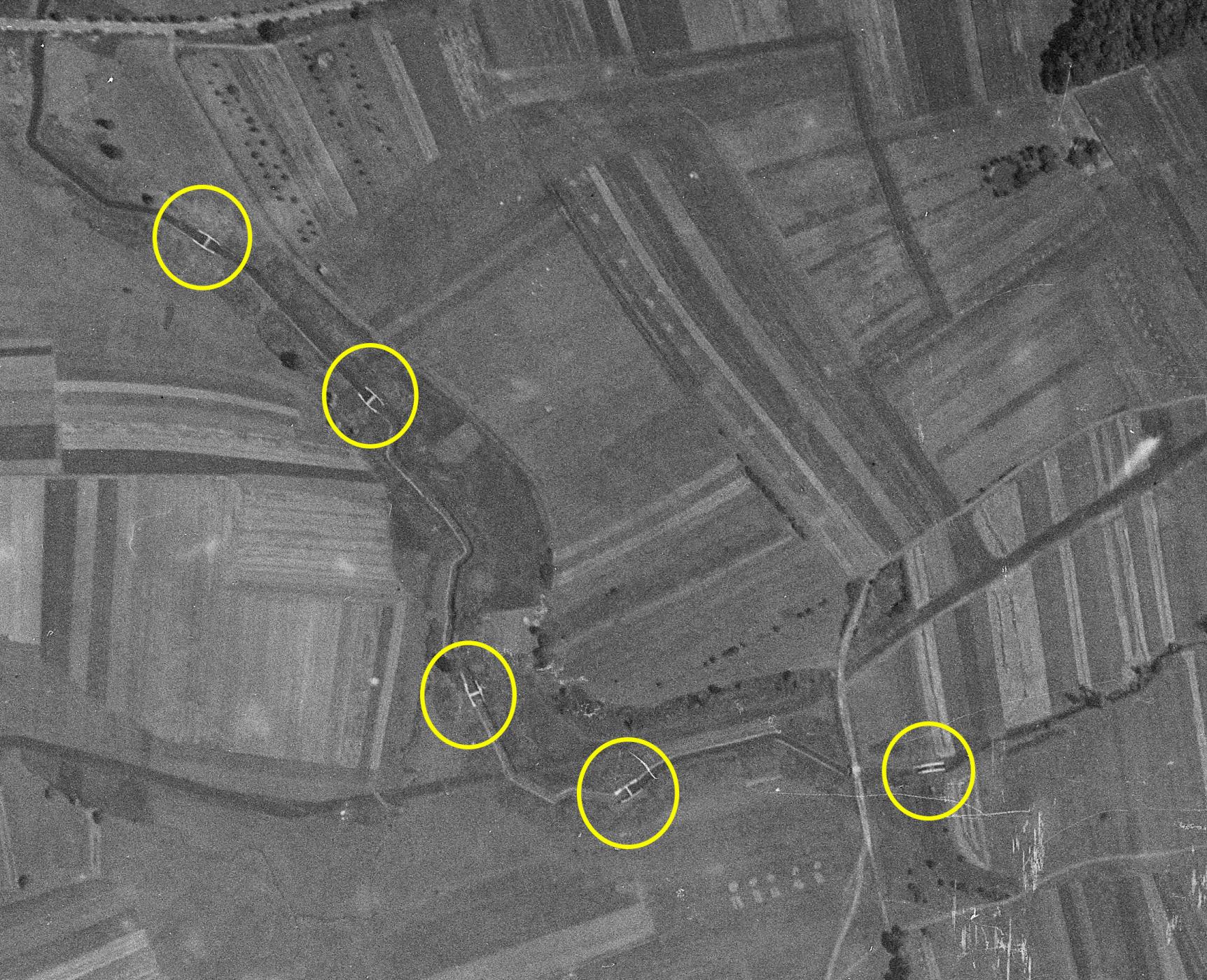 Ligne Maginot - LANGENBACH - SEUIL 1 - (Inondation défensive) - Les seuils sont bien visibles sur cette photo aérienne de 1938 - IGN - Géoportail 1938