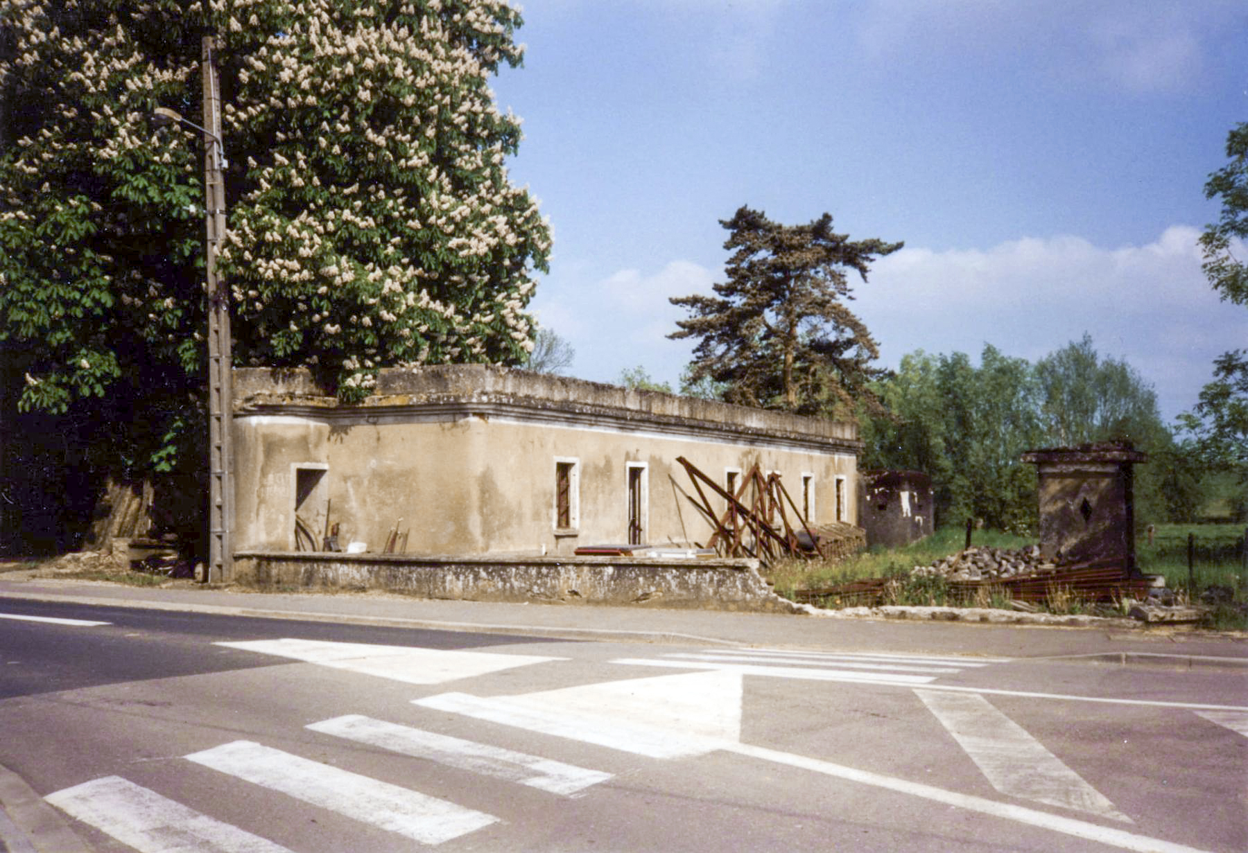 Ligne Maginot - ROUSSY LE VILLAGE (Poste avancé GRM) - (Poste GRM - Maison Forte) - Le poste GRM en 1995 - Jean-Louis Nospeld