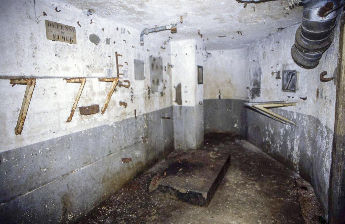 Ligne Maginot - MORFONTAINE - C14 - (Casemate d'infanterie - Double) - L'emplacement du moteur - Valentin Hemmert