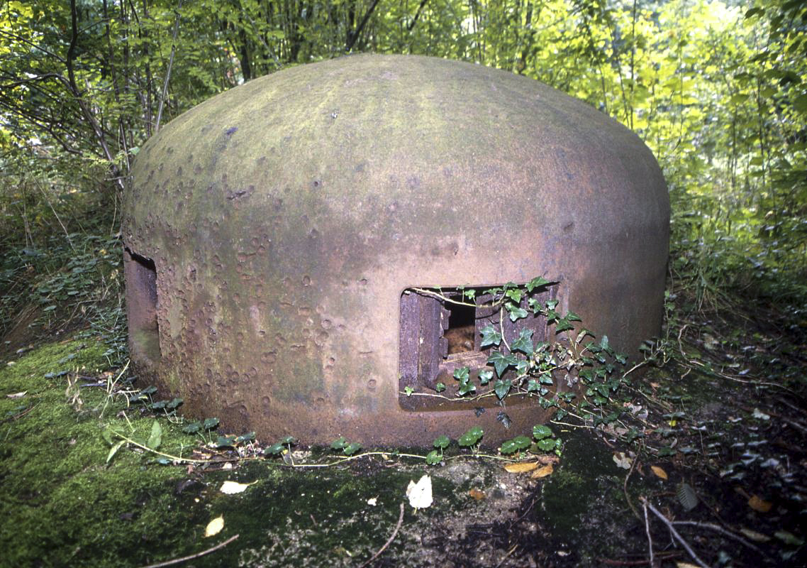 Ligne Maginot - VERBUSCH EST - C19 - (Casemate d'infanterie - Simple) - Cloche GFM mitraillée - Valentin Hemmert