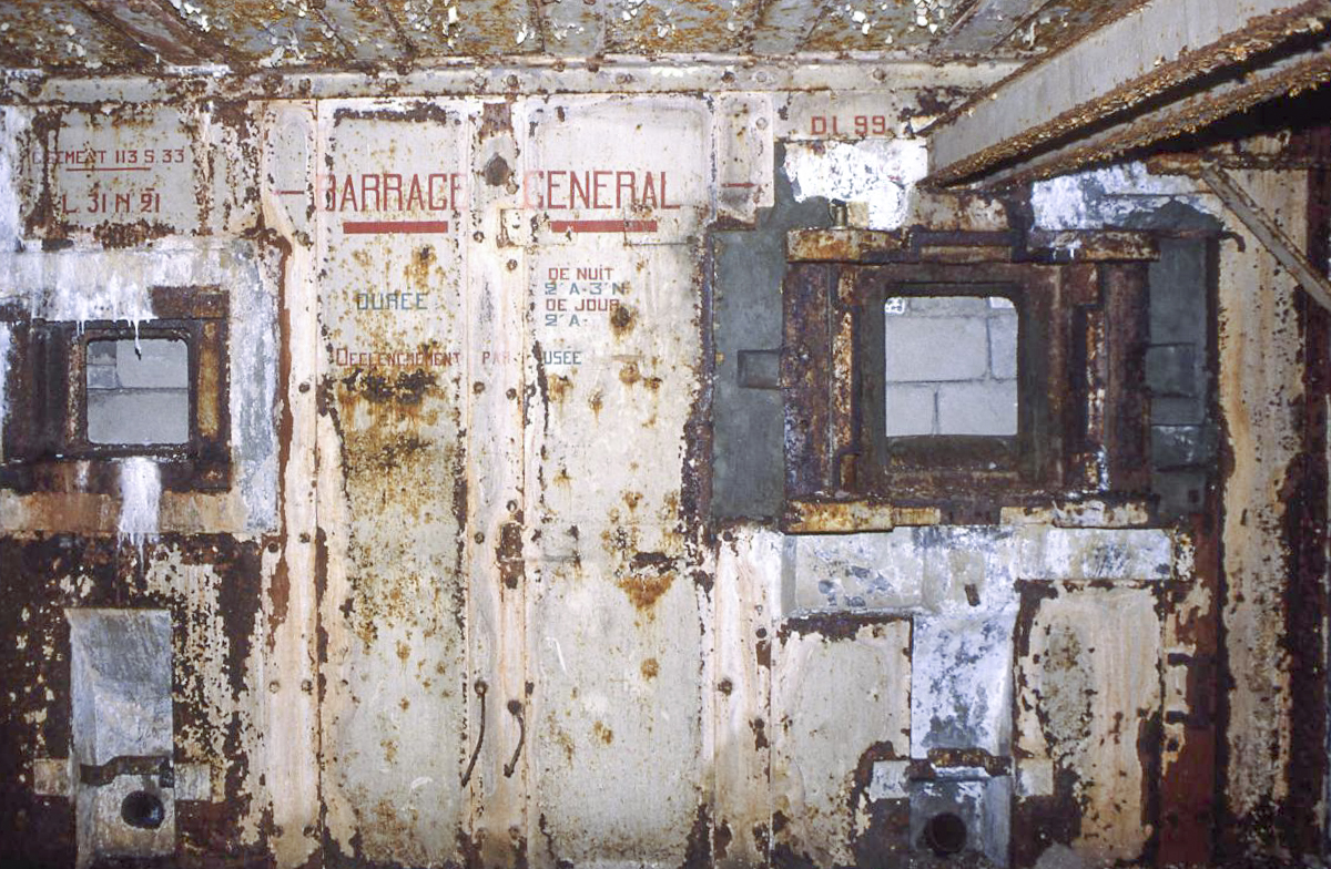Ligne Maginot - VERBUSCH EST - C19 - (Casemate d'infanterie - Simple) - Chambre de tir - Valentin Hemmert