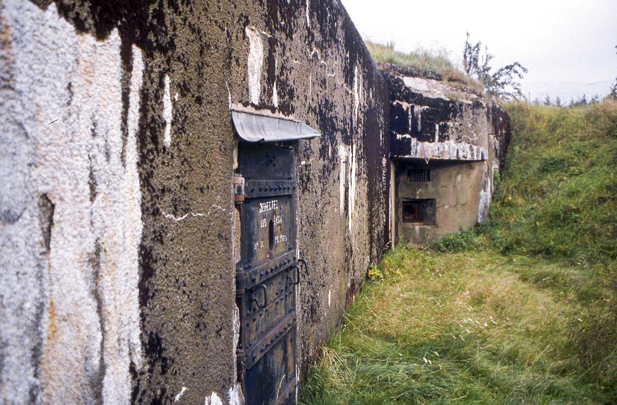Ligne Maginot - CRUSNES EST - C25 - (Casemate d'infanterie) -  - Valentin Hemmert
