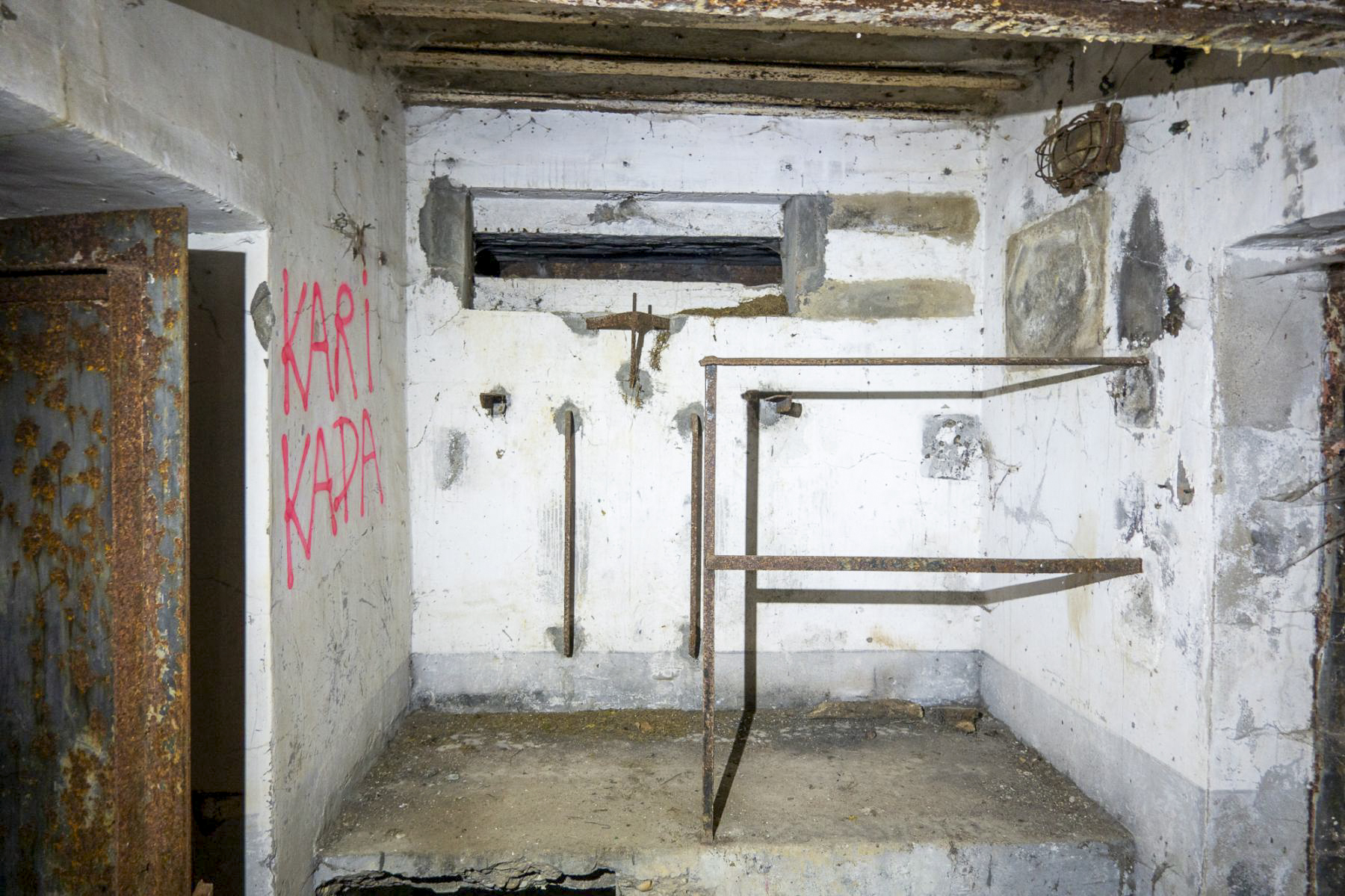 Ligne Maginot - BOIS D'OTTONVILLE - BCA1 - (Casemate d'artillerie) - Le poste d'observation frontal  - Michel Teiten