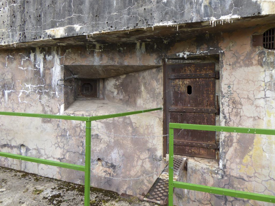 Ligne Maginot - ROTHERBERG - X30 (QUARTIER FREISTROFF - II/162°RIF) - (Abri) - Entrée Nord -  ELLENA-CUNY