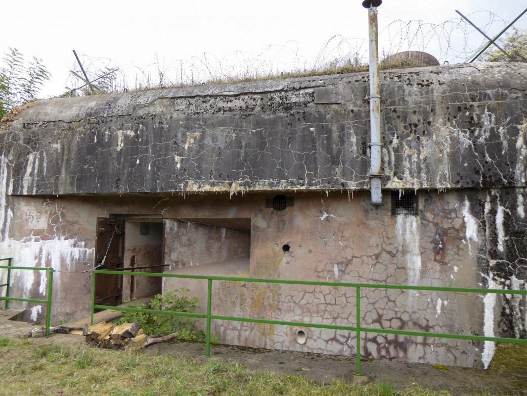 Ligne Maginot - ROTHERBERG - X30 (QUARTIER FREISTROFF - II/162°RIF) - (Abri) - Entrée Sud -  ELLENA-CUNY