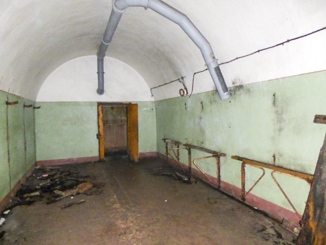 Ligne Maginot - ROTHERBERG - X30 (QUARTIER FREISTROFF - II/162°RIF) - (Abri) - Casernement  -  ELLENA-CUNY