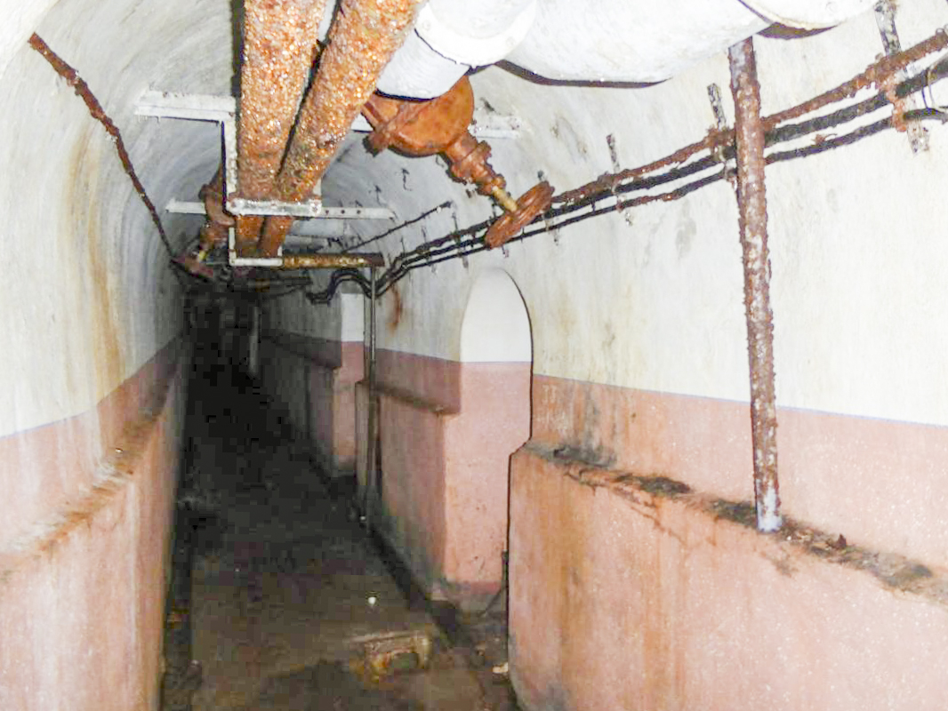 Ligne Maginot - ROTHERBERG - X30 (QUARTIER FREISTROFF - II/162°RIF) - (Abri) - Couloir -  ELLENA-CUNY