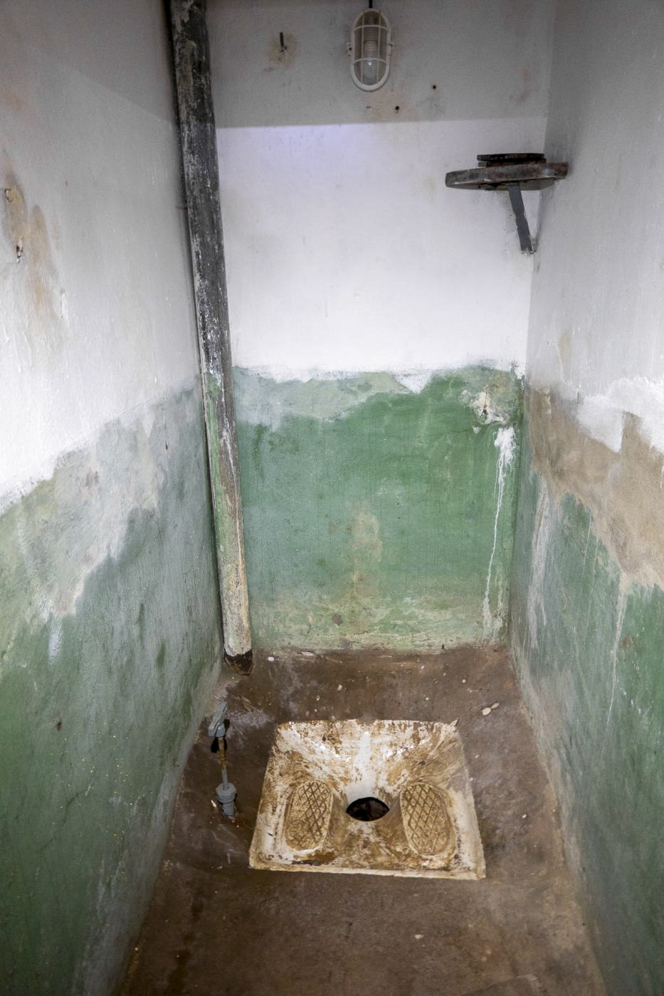 Ligne Maginot - CHENES BRULES - O4 - (Observatoire d'artillerie) - Latrines - Michel Teiten
