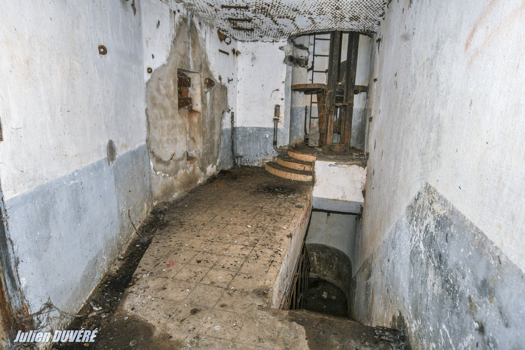 Ligne Maginot - ROUTE D'OTTANGE OUEST - C29 - (Casemate d'infanterie) - Rez de chaussée. - Julien DUVÉRÉ