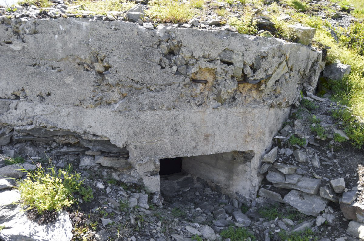 Ligne Maginot - ROC NOIR EST 2 - (Blockhaus pour arme infanterie) -  - Michal Prasil