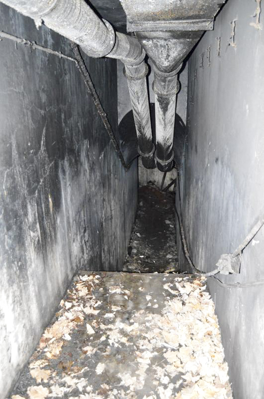 Ligne Maginot - CAVE A CANON - (Ouvrage d'infanterie) - Couloir vers le sous-sol - Michal Prasil