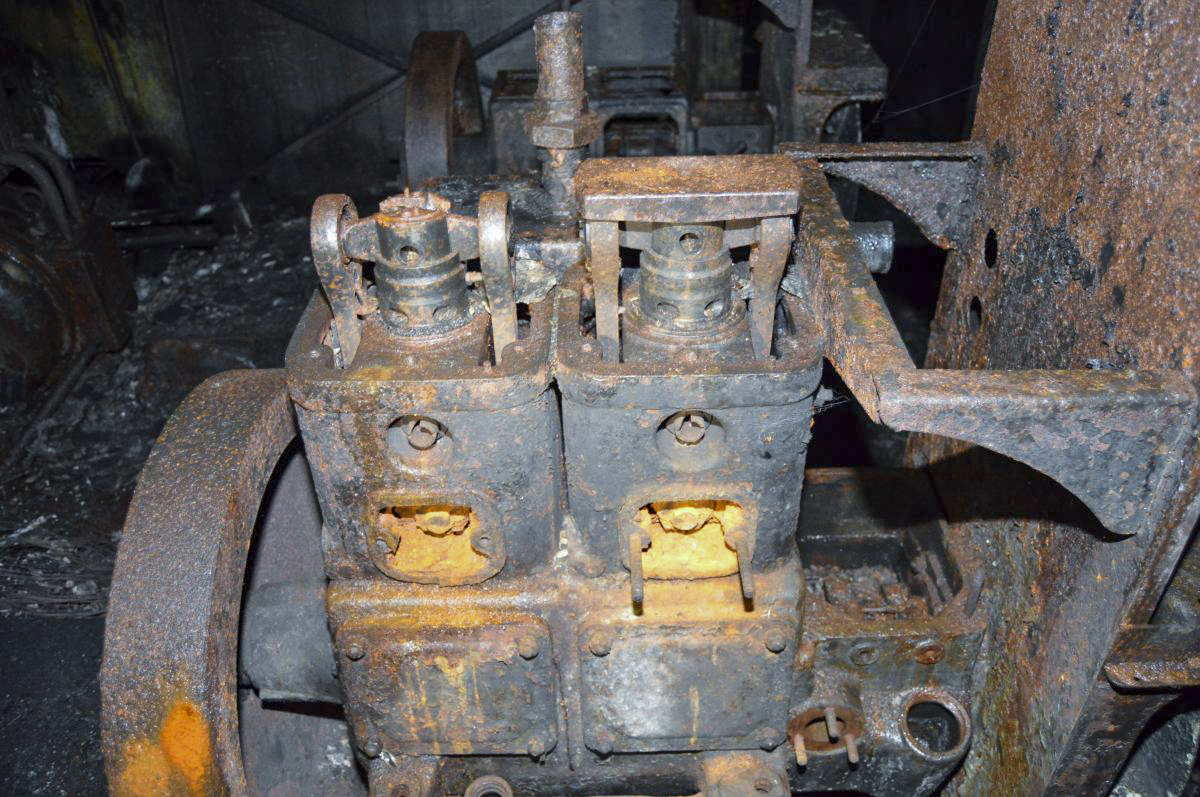 Ligne Maginot - CAVE A CANON - (Ouvrage d'infanterie) - L'usine, moteur CLM 2 PJ65 - Michal Prasil
