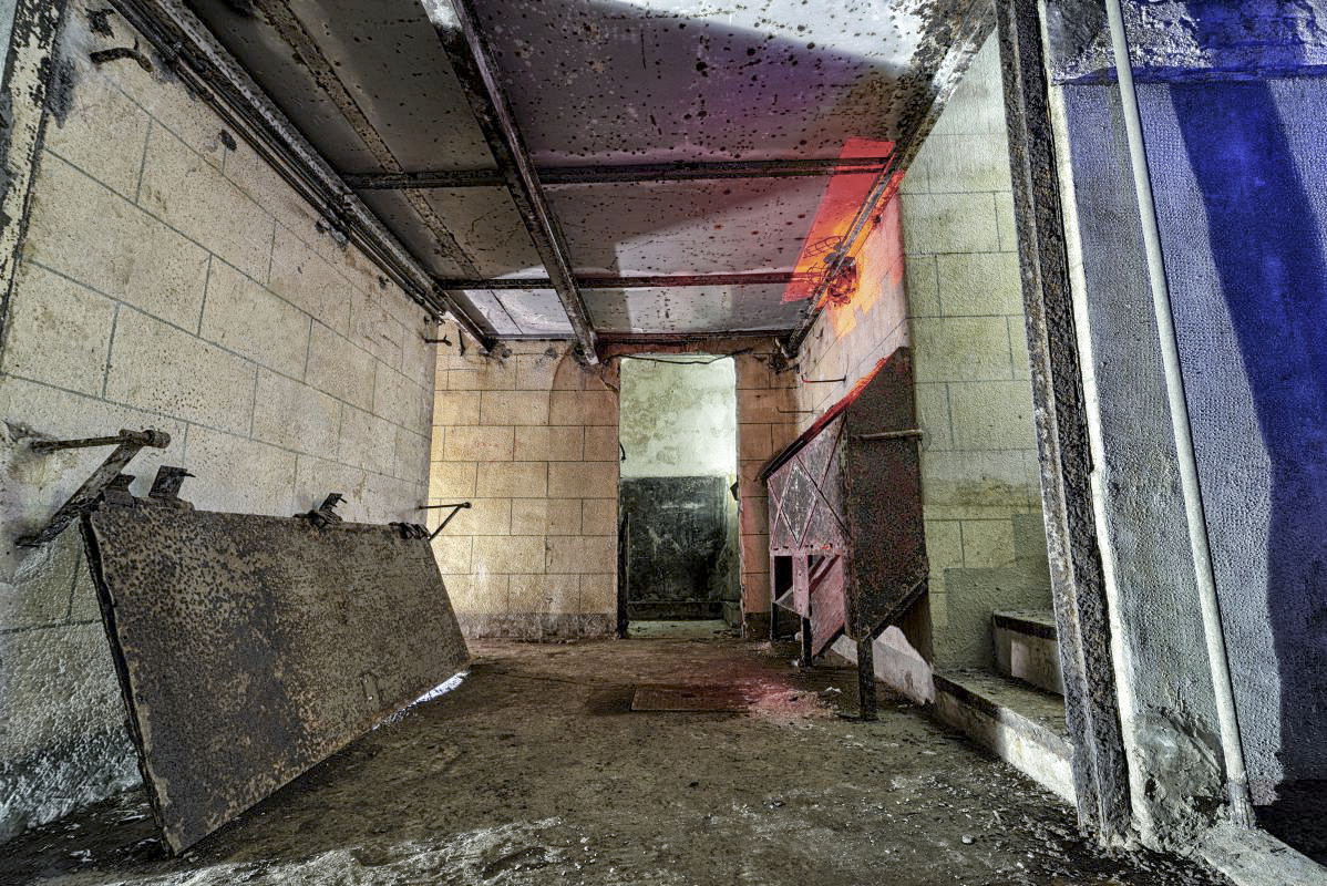 Ligne Maginot - HOBLING - A23 - (Ouvrage d'infanterie) - Un des couloirs de l'ouvrage, vous pouvez voir l'imitation des fausses pierres sur les murs qui donnent un charme vraiment sympa. - Patrimoine en Images