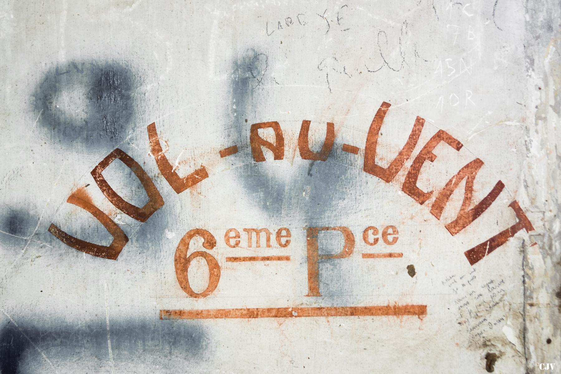 Ligne Maginot - LE TRUC - (Position d'artillerie préparée) - Peinture murale dans le casernement extérieur - Lia VERMEULEN