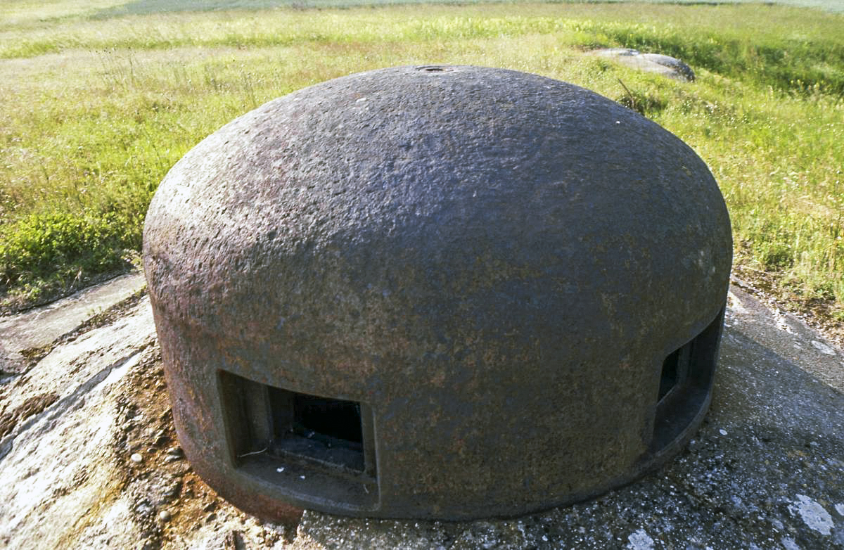 Ligne Maginot - ROUTE D'OTTANGE EST - C31 - (Casemate d'infanterie - Simple) - La cloche GFM - Valentin Hemmert