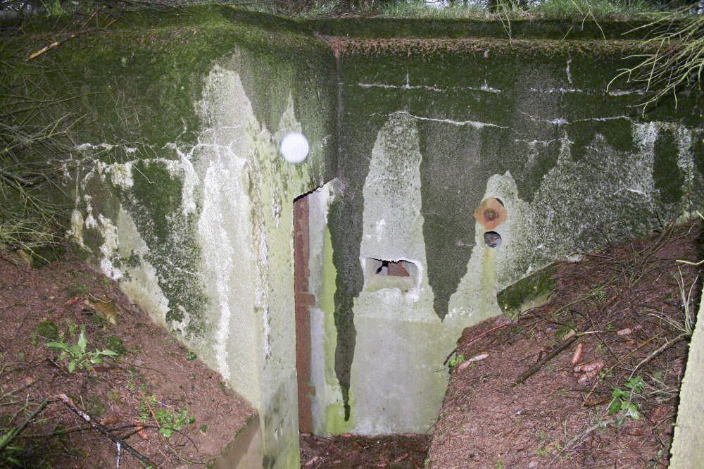 Ligne Maginot - DB7 - (Blockhaus pour canon) - Accès porte - Eric Klamerek