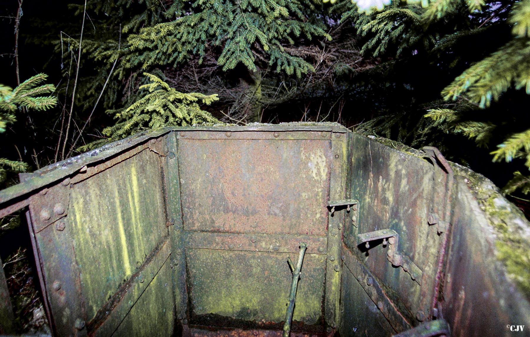 Ligne Maginot - DO2 - LUDELANGE - (Observatoire d'artillerie) - En 2000 ... - Lia VERMEULEN