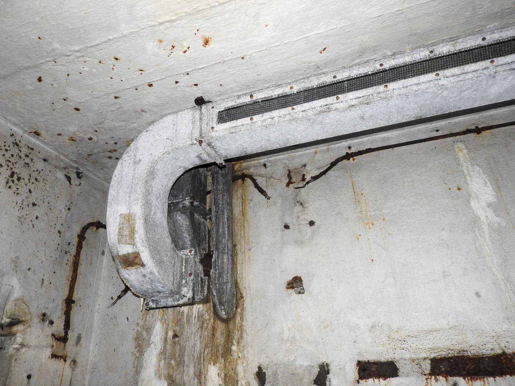 Ligne Maginot - GROS BOIS - C35 - (Casemate d'infanterie - Simple) - La chambre de troupe. - STENGER Mathieu