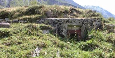 Ligne Maginot - SELOGES - (Ouvrage d'infanterie) - Bloc 3
Créneau ouest et cloche par éléments  