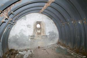 Ligne Maginot - SELOGES - (Ouvrage d'infanterie) - Bloc 4
Trémie type C2R pour mitrailleuse Hotchkiss 8mm mle 1914.