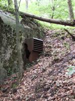 Ligne Maginot - BOIS DE KLANG - X24 (QUARTIER KLANG - III/164° RIF) - (Abri) - Entrée gauche
Grille d'aération