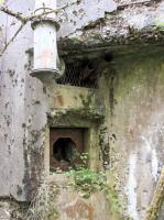 Ligne Maginot - VECKRING - X21 - (Abri) - Coffre Nord.
Second créneau de FM orienté en direction du coffre Sud.