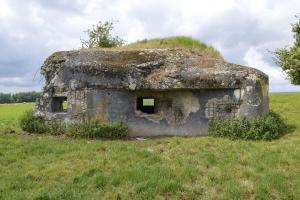 Ligne Maginot - B560 - QUESNE LUQUET - (Blockhaus pour canon) - 