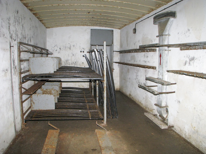 Ligne Maginot - GROS BOIS - X1 (QUARTIER LUDELANGE - I/128°RIF) - (Abri) - Chambre pour la troupe - Antoine SCHOEN