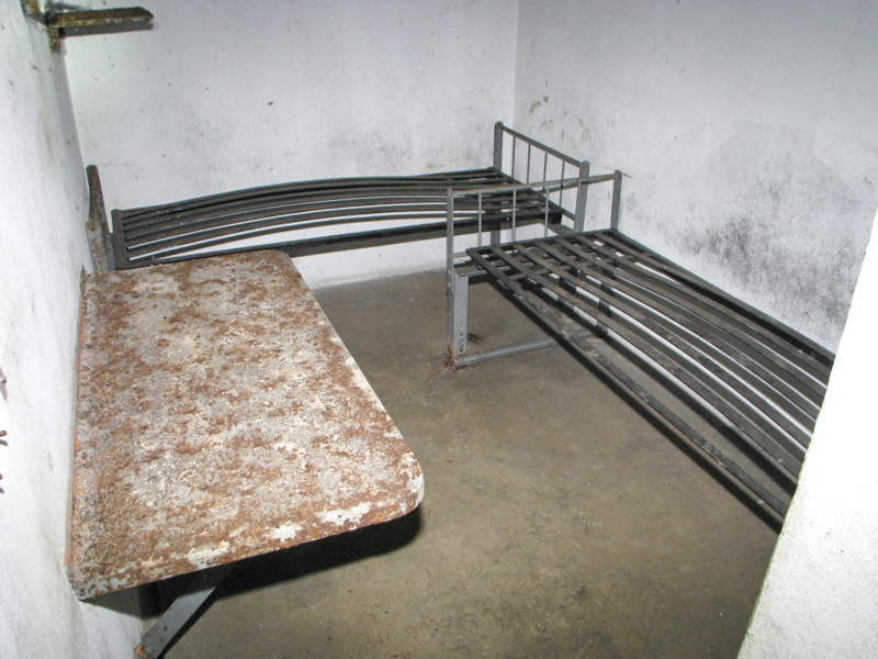 Ligne Maginot - GROS BOIS - X1 (QUARTIER LUDELANGE - I/128°RIF) - (Abri) - Chambre officiers - Antoine SCHOEN