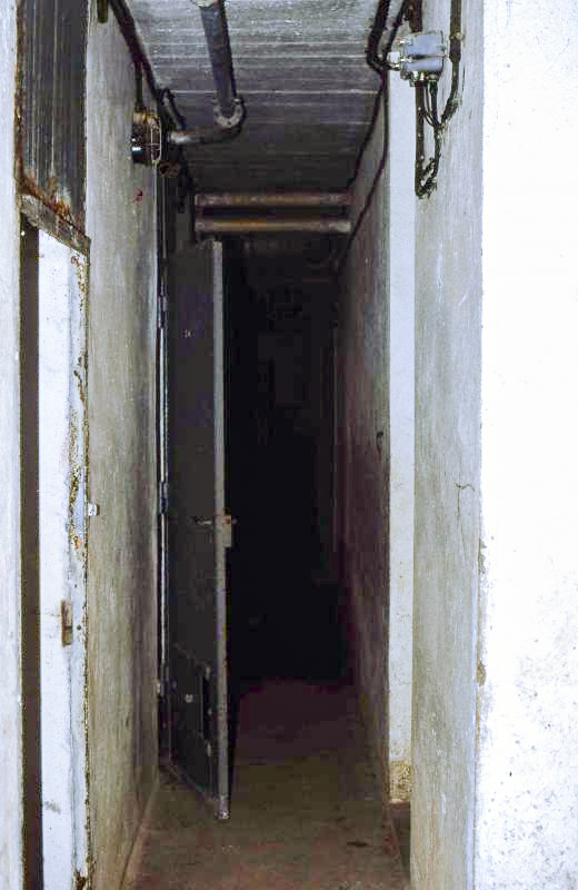 Ligne Maginot - GROS BOIS - X1 (QUARTIER LUDELANGE - I/128°RIF) - (Abri) - Couloir - Valentin Hemmert