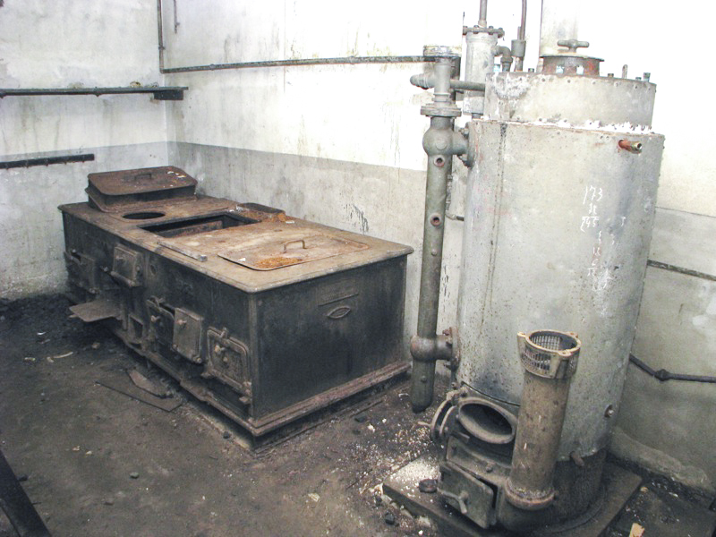Ligne Maginot - GROS BOIS - X1 (QUARTIER LUDELANGE - I/128°RIF) - (Abri) - La cuisine - Antoine SCHOEN