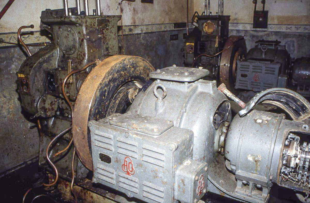 Ligne Maginot - GROS BOIS - X1 (QUARTIER LUDELANGE - I/128°RIF) - (Abri) -  - Valentin Hemmert