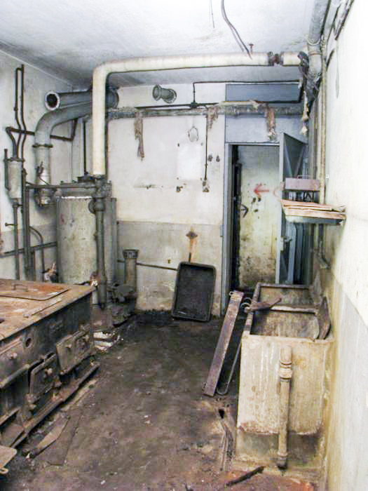 Ligne Maginot - GROS BOIS - X1 (QUARTIER LUDELANGE - I/128°RIF) - (Abri) - La cuisine - Antoine SCHOEN