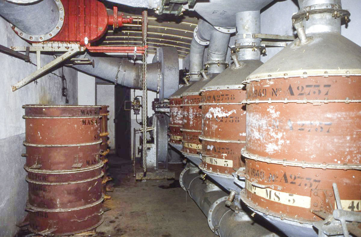 Ligne Maginot - GROS BOIS - X1 (QUARTIER LUDELANGE - I/128°RIF) - (Abri) -  - Valentin Hemmert