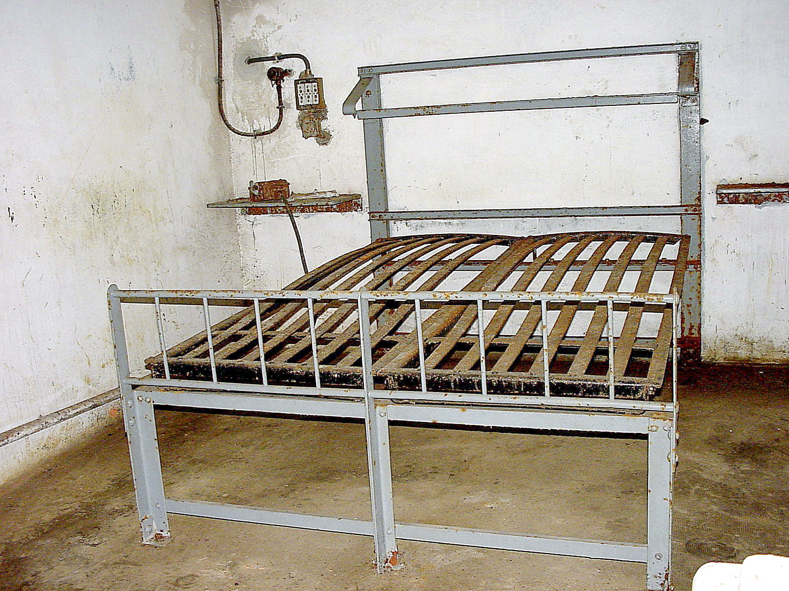 Ligne Maginot - GROS BOIS - X1 (QUARTIER LUDELANGE - I/128°RIF) - (Abri) -  - Sylvie Laure LAMBERT