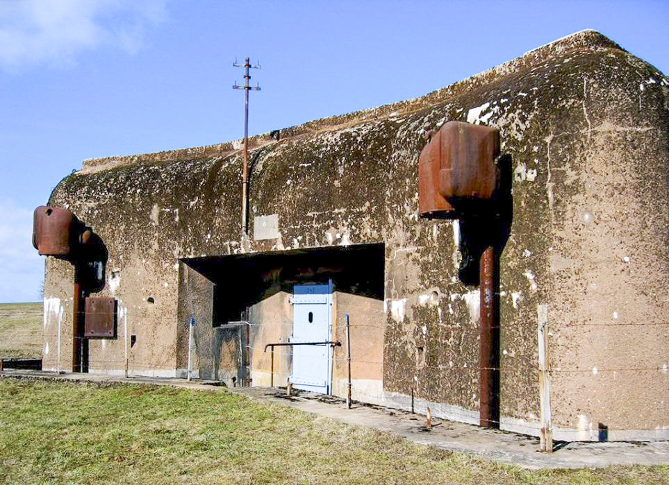 Ligne Maginot - GRAND LOT - C36 - (Casemate d'infanterie - Double) - Vue de l'entrée - Michel TEITEN