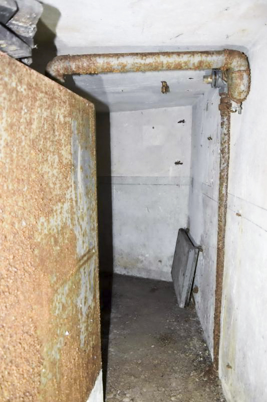 Ligne Maginot - SONNENBERG - C47 - (Casemate d'infanterie) - Couloir bas et réservoir d'eau - D.Froehly
