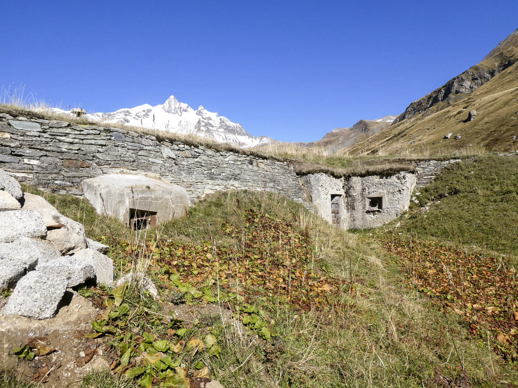 Ligne Maginot - SELOGES - (Ouvrage d'infanterie) - Bloc d'entrée et bloc 1 - ELLENA Daniel - CUNY Philippe